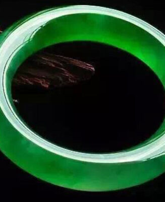 Deep Green Jade Bangle · Wide